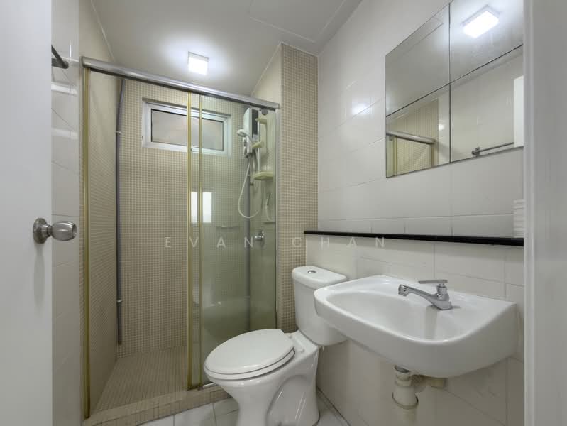 Condominium for Sale at The Tamarind - Evan Chan - Bathroom - PropertyGuru.com.my