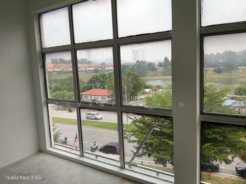 Shop / Office untuk Disewa di Bandar Tun Hussein Onn (Cheras) - Asyraf Azman - View - PropertyGuru.com.my