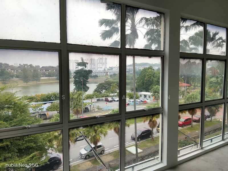 Shop / Office untuk Disewa di Bandar Tun Hussein Onn (Cheras) - Asyraf Azman - View - PropertyGuru.com.my