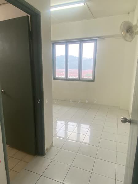 Kondominium untuk Disewa di Garden Park - Zev Azez - PropertyGuru.com.my
