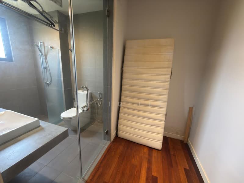 4-storey Terraced House for Rent in Taman Villa Senja (Rawang) - David Lee - Bathroom - PropertyGuru.com.my