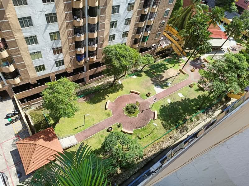 Pangsapuri untuk Disewa di Pangsapuri Lagoon Perdana - Abby Woo - Exterior - PropertyGuru.com.my