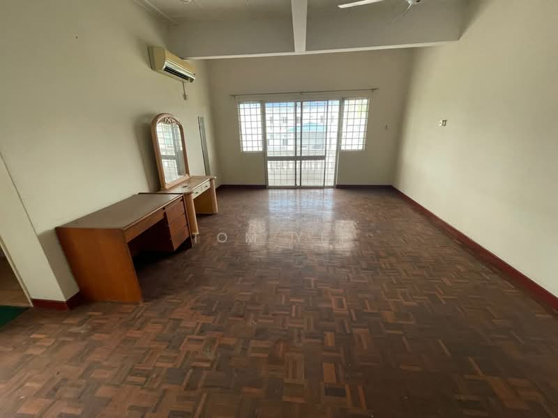 Bungalow House untuk Dijual di Bandar Country Homes (Rawang) - Tom Yip - Interior - PropertyGuru.com.my