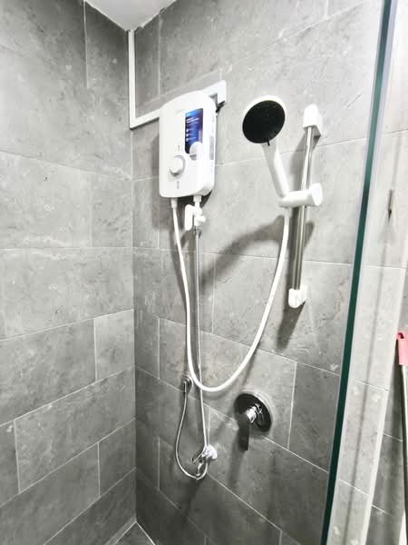 Service Residence for Rent at Renna Residence @ The NorthBank - Thomas Tong - Bathroom - PropertyGuru.com.my