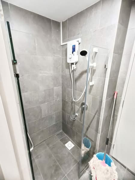 Service Residence for Rent at Renna Residence @ The NorthBank - Thomas Tong - Bathroom - PropertyGuru.com.my