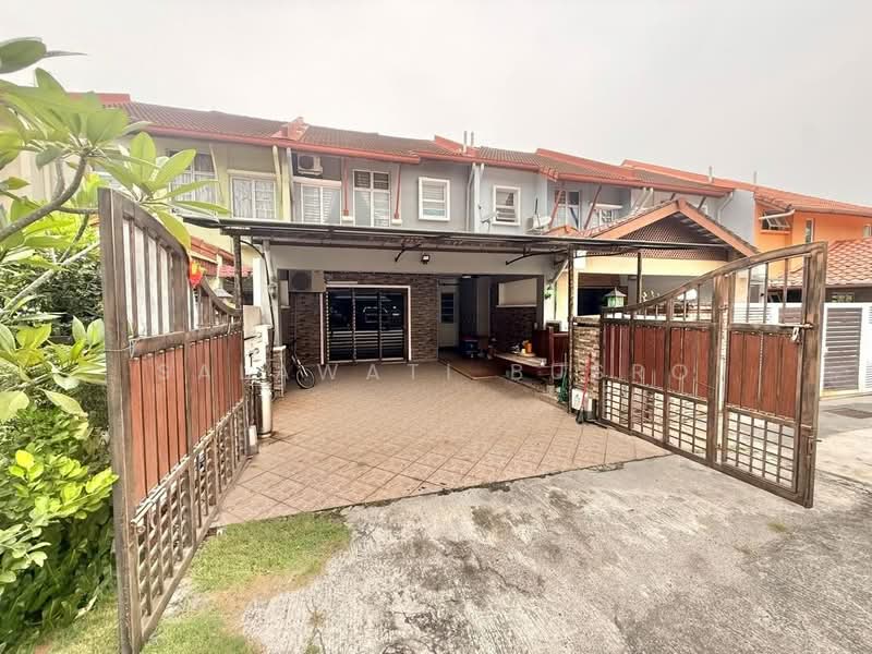 Terraced House for Sale in Taman Pinggiran Usj (Subang Jaya) - Salawati Busro - Exterior - PropertyGuru.com.my
