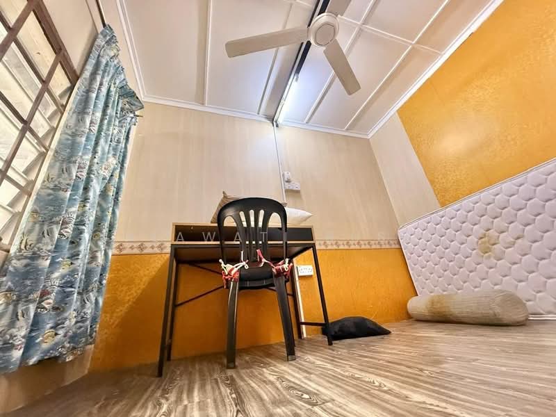 Terraced House for Sale in Taman Pinggiran Usj (Subang Jaya) - Salawati Busro - Study - PropertyGuru.com.my
