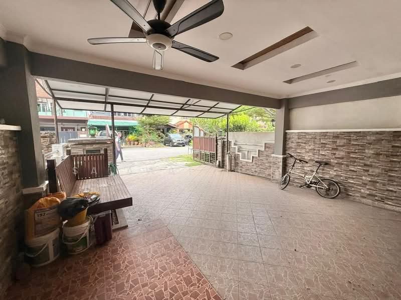 Terraced House for Sale in Taman Pinggiran Usj (Subang Jaya) - Salawati Busro - Exterior - PropertyGuru.com.my