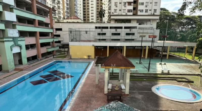 Pangsapuri untuk Dijual di Sri Intan 2 - Selvam . - Pool - PropertyGuru.com.my