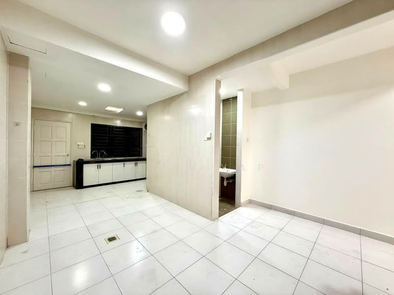 Rumah Berkembar untuk Dijual di Taman Ponderosa (Johor Bahru) - Genki Yap - Kitchen - PropertyGuru.com.my