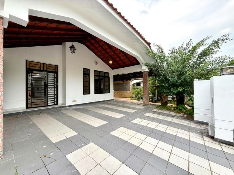 Rumah Berkembar untuk Dijual di Taman Ponderosa (Johor Bahru) - Genki Yap - Exterior - PropertyGuru.com.my