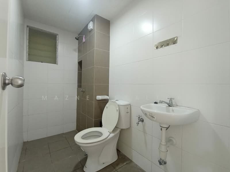 Pangsapuri untuk Disewa di D'Cassia - Maznee Realtor - Bathroom - PropertyGuru.com.my