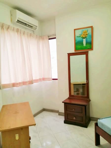 Condominium for Rent at Marina Bay Condominium - Jinelle Ong - Bedroom - PropertyGuru.com.my