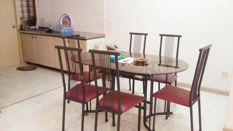 Condominium for Rent at Marina Bay Condominium - Jinelle Ong - Dining Room - PropertyGuru.com.my