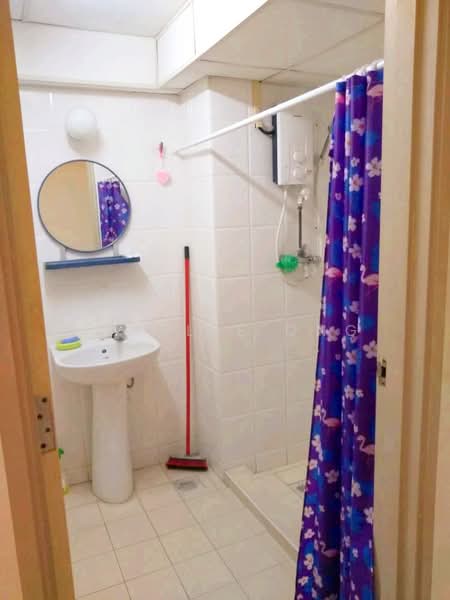 Condominium for Rent at Marina Bay Condominium - Jinelle Ong - Bathroom - PropertyGuru.com.my