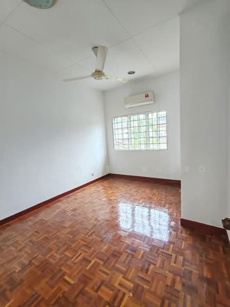 Rumah Teres 2-Tingkat untuk Dijual di Kota Kemuning (Shah Alam) - Salawati Busro - Interior - PropertyGuru.com.my