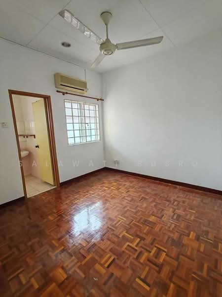 Rumah Teres 2-Tingkat untuk Dijual di Kota Kemuning (Shah Alam) - Salawati Busro - Interior - PropertyGuru.com.my