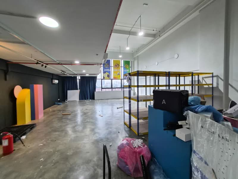 Shop / Office for Rent in Taman Sains Selangor (Kota Damansara) - Steve Chua - Interior - PropertyGuru.com.my