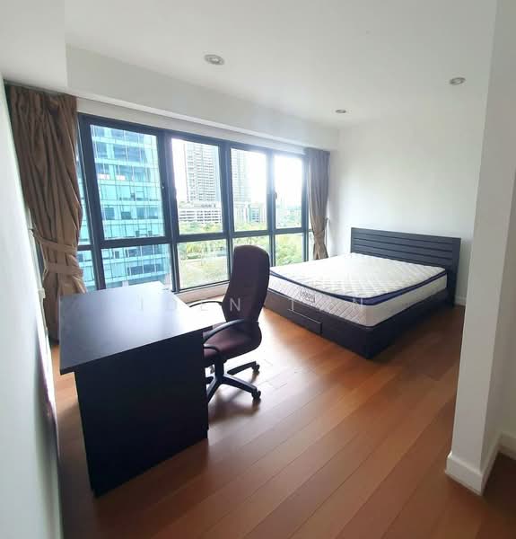 Kediaman Servis untuk Dijual di Imperia - Iden Tan - Bedroom - PropertyGuru.com.my