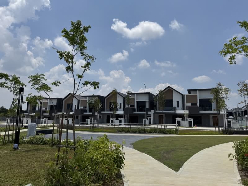 Rumah Berkembar untuk Dijual di Bandar Gamuda Gardens (Rawang) - KAI . - PropertyGuru.com.my