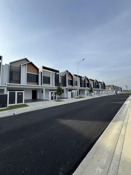 Rumah Berkembar untuk Dijual di Bandar Gamuda Gardens (Rawang) - KAI . - PropertyGuru.com.my