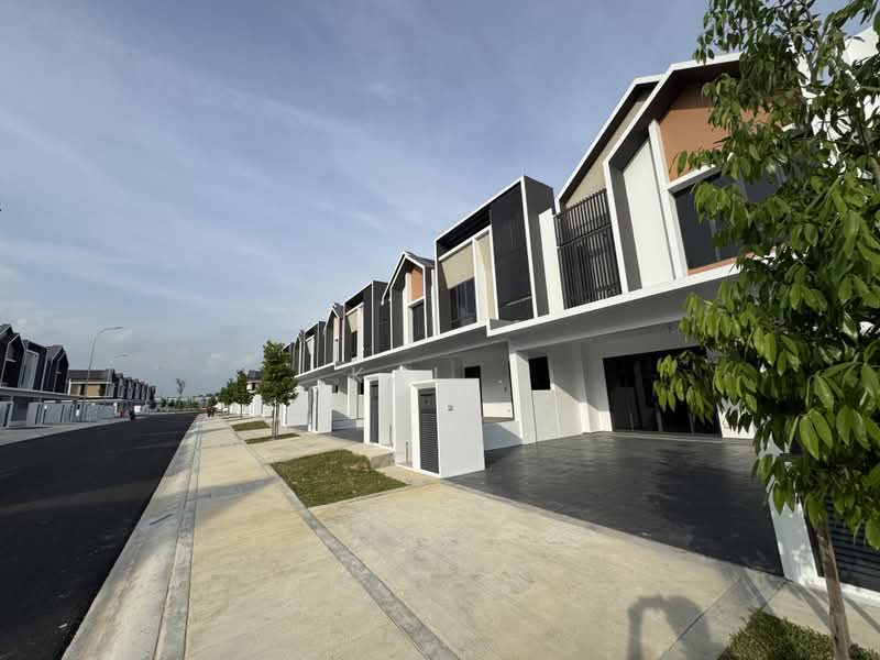 Rumah Berkembar untuk Dijual di Bandar Gamuda Gardens (Rawang) - KAI . - PropertyGuru.com.my