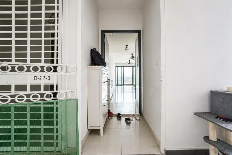 Condominium for Rent at Infiniti 3 Residences - Izzaza Izzati - Entrance - PropertyGuru.com.my