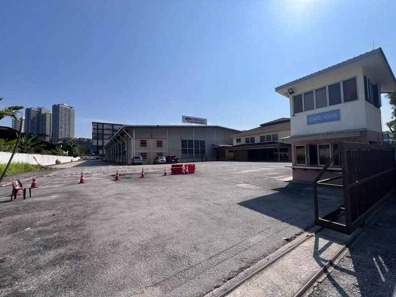 Detached Factory for Rent in Taman Sains Selangor (Kota Damansara) - Eugene Yap - Exterior - PropertyGuru.com.my