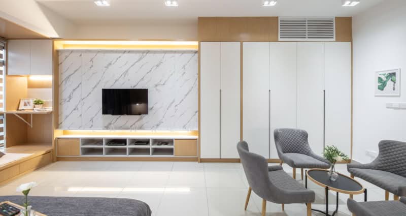 Kediaman Servis untuk Dijual di Setia Sky 88 - Lawrence Teh - Living Room - PropertyGuru.com.my