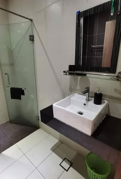 Kediaman Servis untuk Disewa di D'Secret Garden (Pangsapuri Kempas Indah) - SJ CHAN - Bathroom - PropertyGuru.com.my