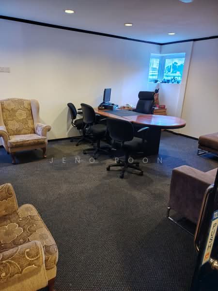 Office for Rent in KL City Centre (Kuala Lumpur) - Jeno Poon - Study - PropertyGuru.com.my