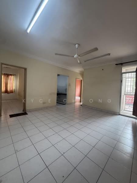 Apartment for Sale at Teratai Apartment @ Taman Sutera - Kyce Cheong - Living Room - PropertyGuru.com.my