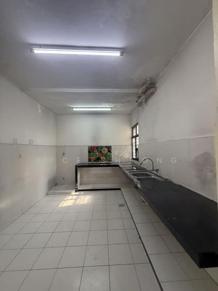 Apartment for Sale at Teratai Apartment @ Taman Sutera - Kyce Cheong - Kitchen - PropertyGuru.com.my
