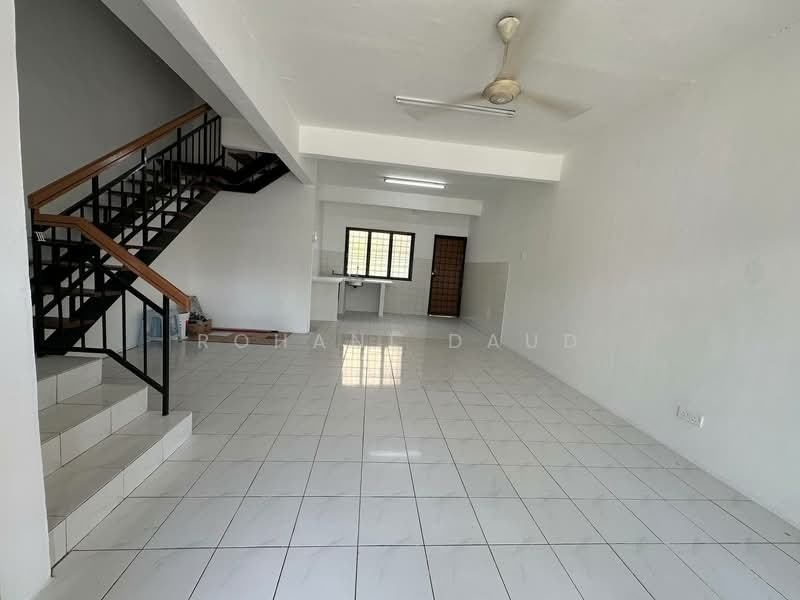2-storey Terraced House for Sale in Taman Desa Mas (Rawang) - Rohani Daud - Interior - PropertyGuru.com.my