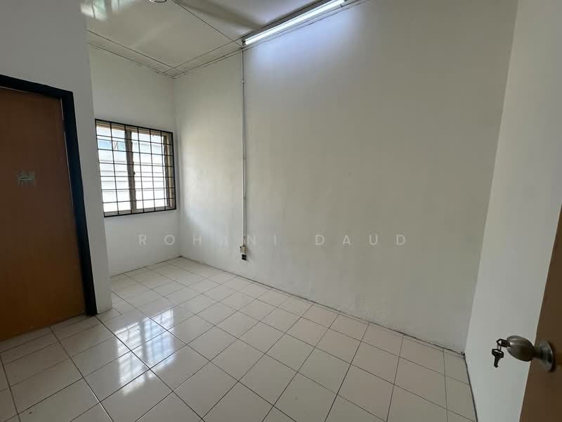 2-storey Terraced House for Sale in Taman Desa Mas (Rawang) - Rohani Daud - Interior - PropertyGuru.com.my