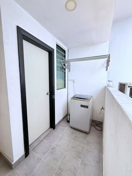 Service Residence for Sale at Southkey Mosaic - Karl Lim - Balcony - PropertyGuru.com.my