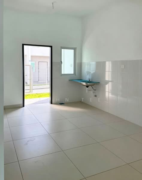 Rumah Teres 2-Tingkat untuk Dijual di Klang (Selangor) - John Tee - Kitchen - PropertyGuru.com.my