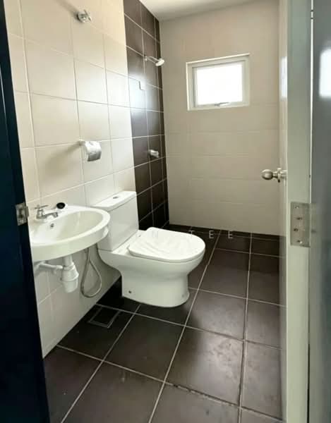 Rumah Teres 2-Tingkat untuk Dijual di Klang (Selangor) - John Tee - Bathroom - PropertyGuru.com.my