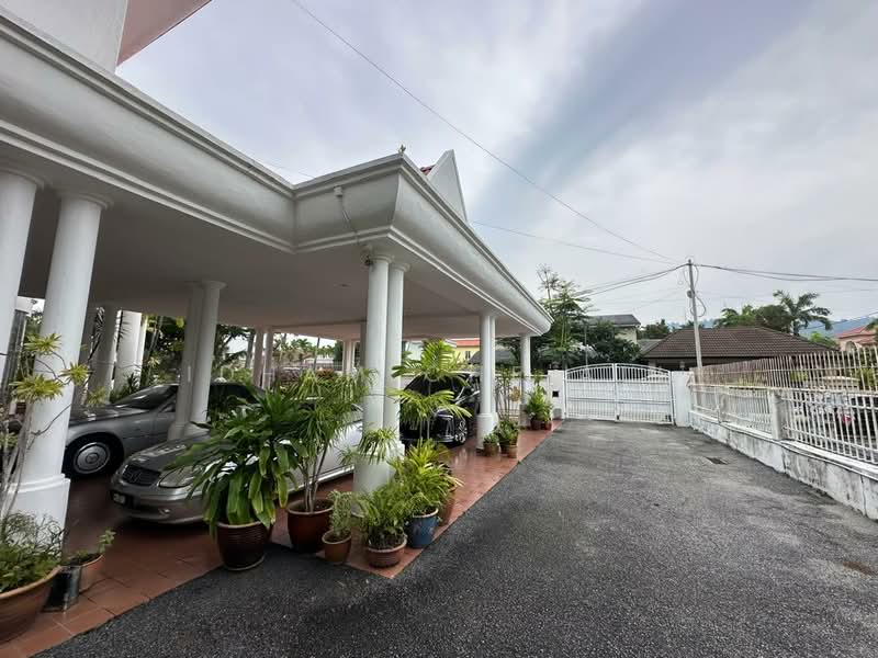 Bungalow House for Sale in Kubang Buaya (Kuantan) - Idham Che'Ali - Exterior - PropertyGuru.com.my