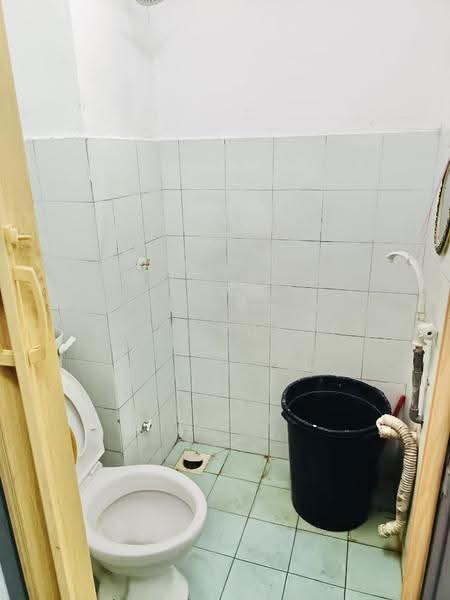 Pangsapuri untuk Disewa di Pusat Komersial Seksyen 7 - Erin Yusof - Bathroom - PropertyGuru.com.my
