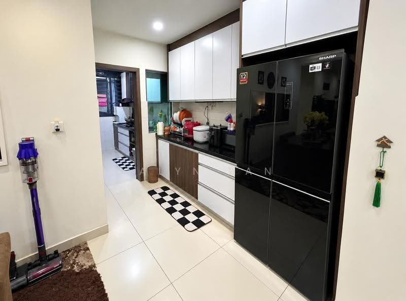 Condominium for Sale at Wellesley Residences - Kalyn Tan - Kitchen - PropertyGuru.com.my