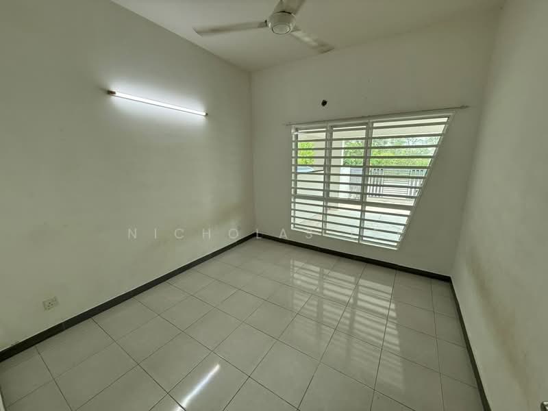 1-storey Terraced House for Rent in Lahat (Perak) - Nicholas Lee - Interior - PropertyGuru.com.my