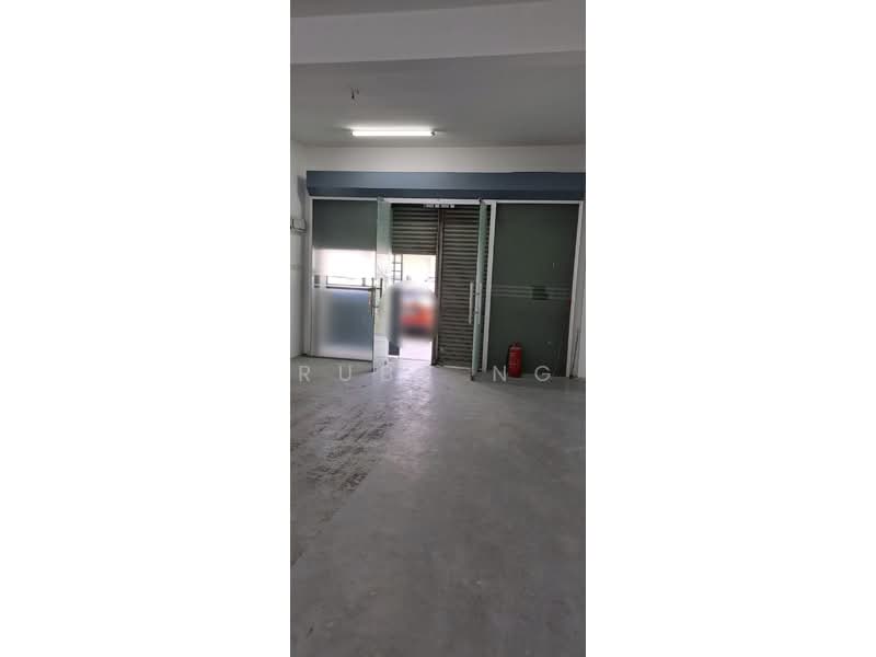 Shop / Office for Rent in Klang (Selangor) - Ruby Ng - Entrance - PropertyGuru.com.my
