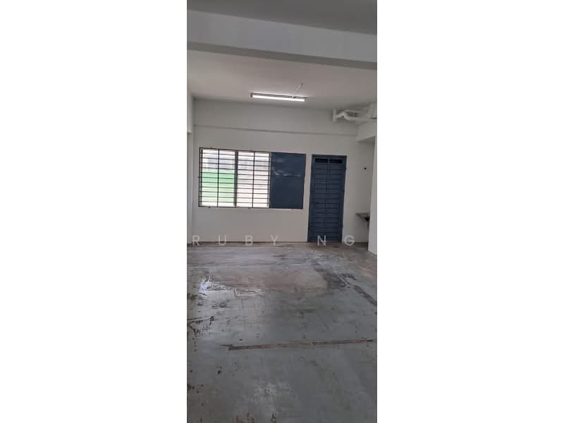 Shop / Office for Rent in Klang (Selangor) - Ruby Ng - Interior - PropertyGuru.com.my