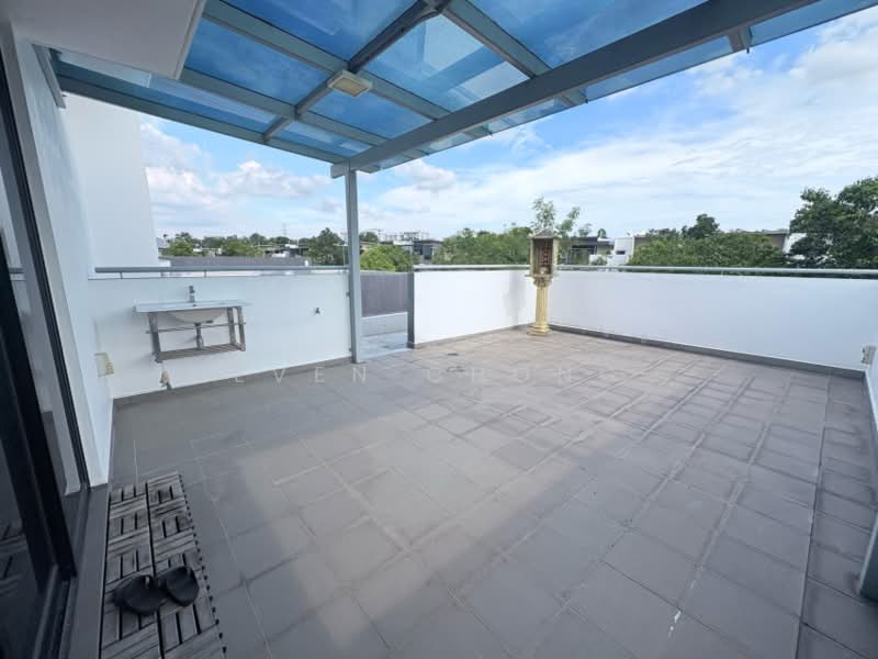 Rumah Teres 3-Tingkat untuk Dijual di Jade Hills (Kajang) - Even Chong - Balcony - PropertyGuru.com.my