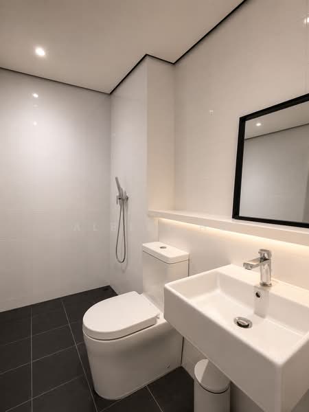 Pejabat untuk Dijual di Mont Kiara (Kuala Lumpur) - Albert Ho - Bathroom - PropertyGuru.com.my