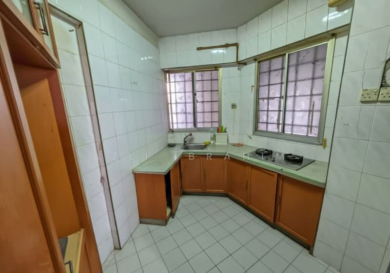 Kondominium untuk Dijual di Seri Mas Condominium - Azli Ibrahim - Kitchen - PropertyGuru.com.my