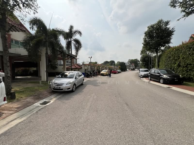 Rumah Berkembar untuk Dijual di Saujana (Selangor) - Edmizi Othman - Exterior - PropertyGuru.com.my
