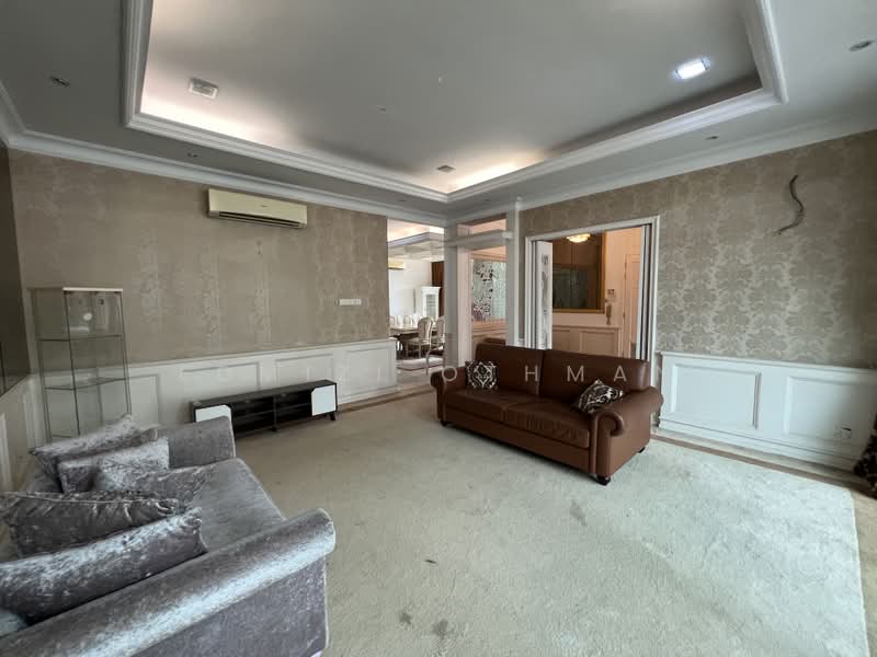 Rumah Berkembar untuk Dijual di Saujana (Selangor) - Edmizi Othman - Living Room - PropertyGuru.com.my