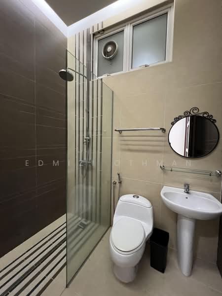Rumah Berkembar untuk Dijual di Saujana (Selangor) - Edmizi Othman - Bathroom - PropertyGuru.com.my